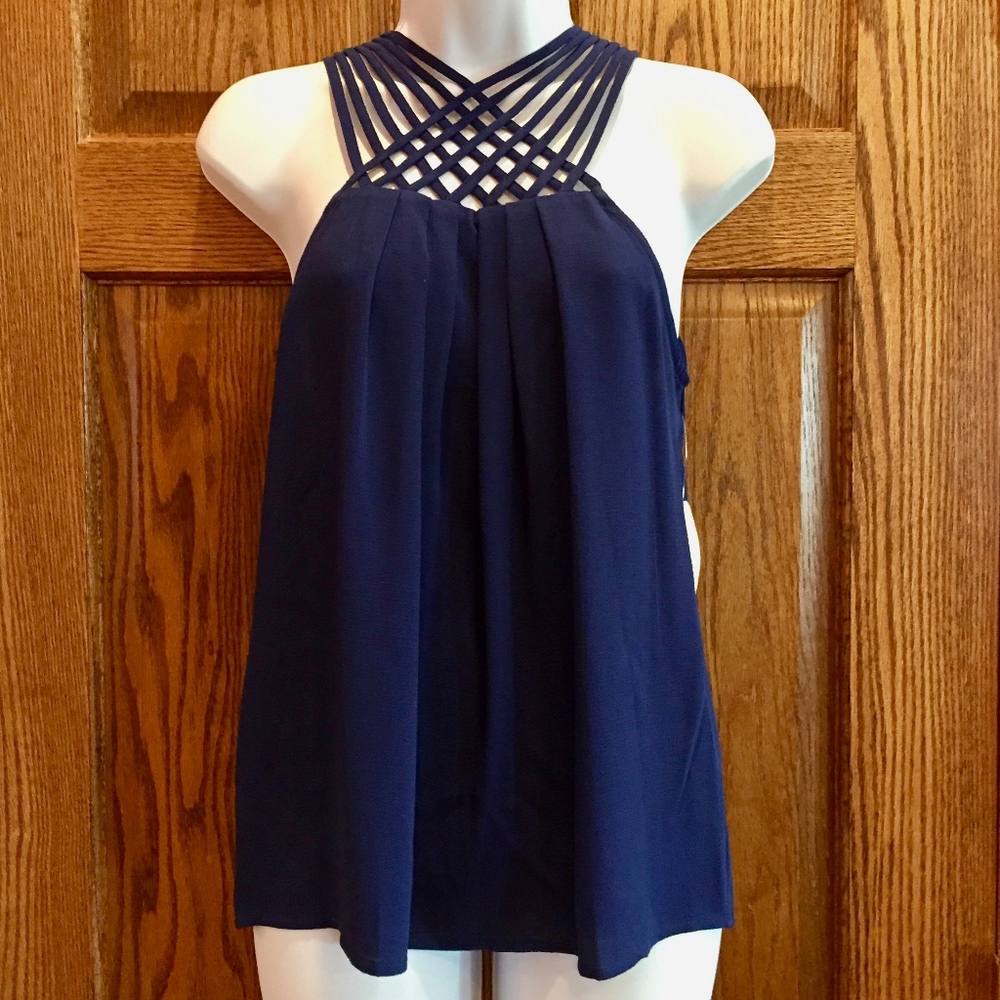 Sweet Wanderer Small Navy Lattice Neckline Top - Picture 5 of 7